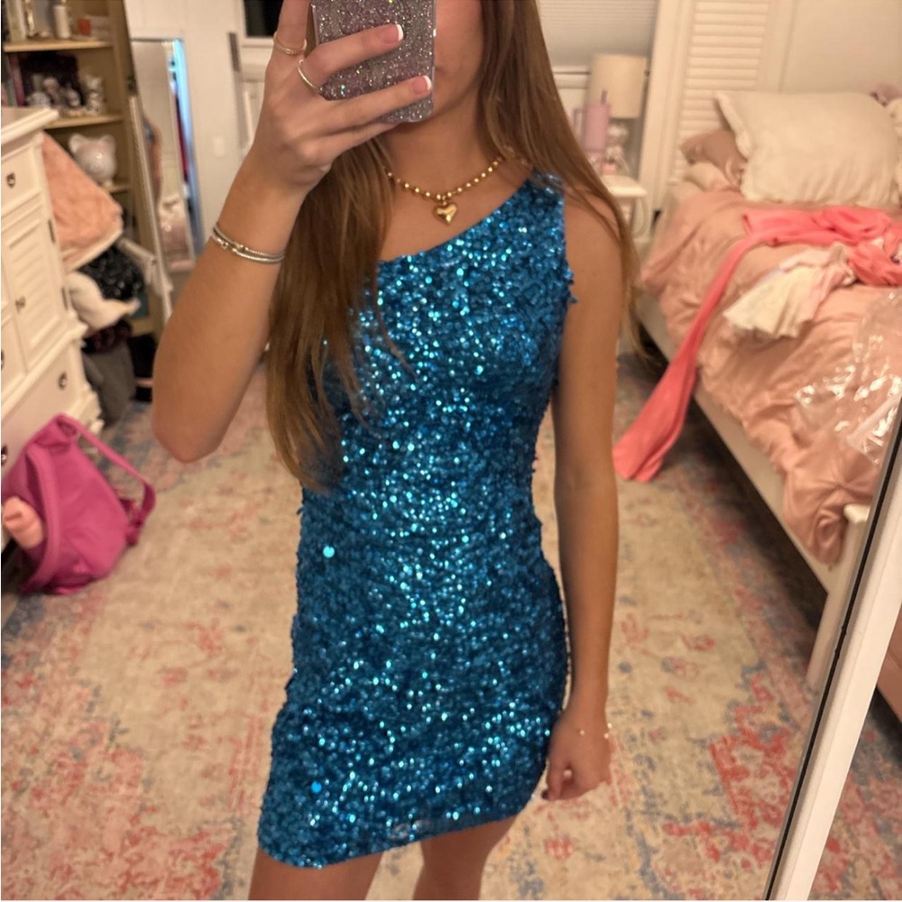 Sherri hill homecoming dress